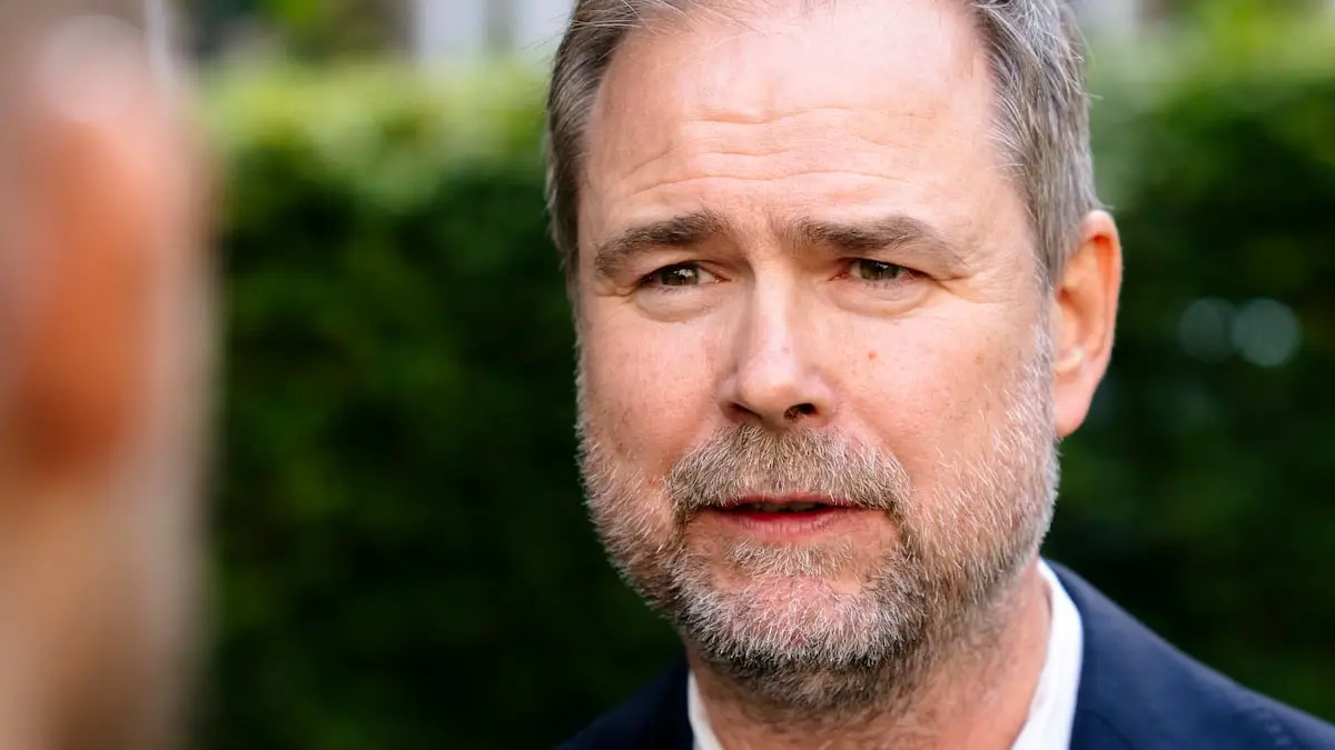 Techgiganter har stået skoleret hos justitsministeren
