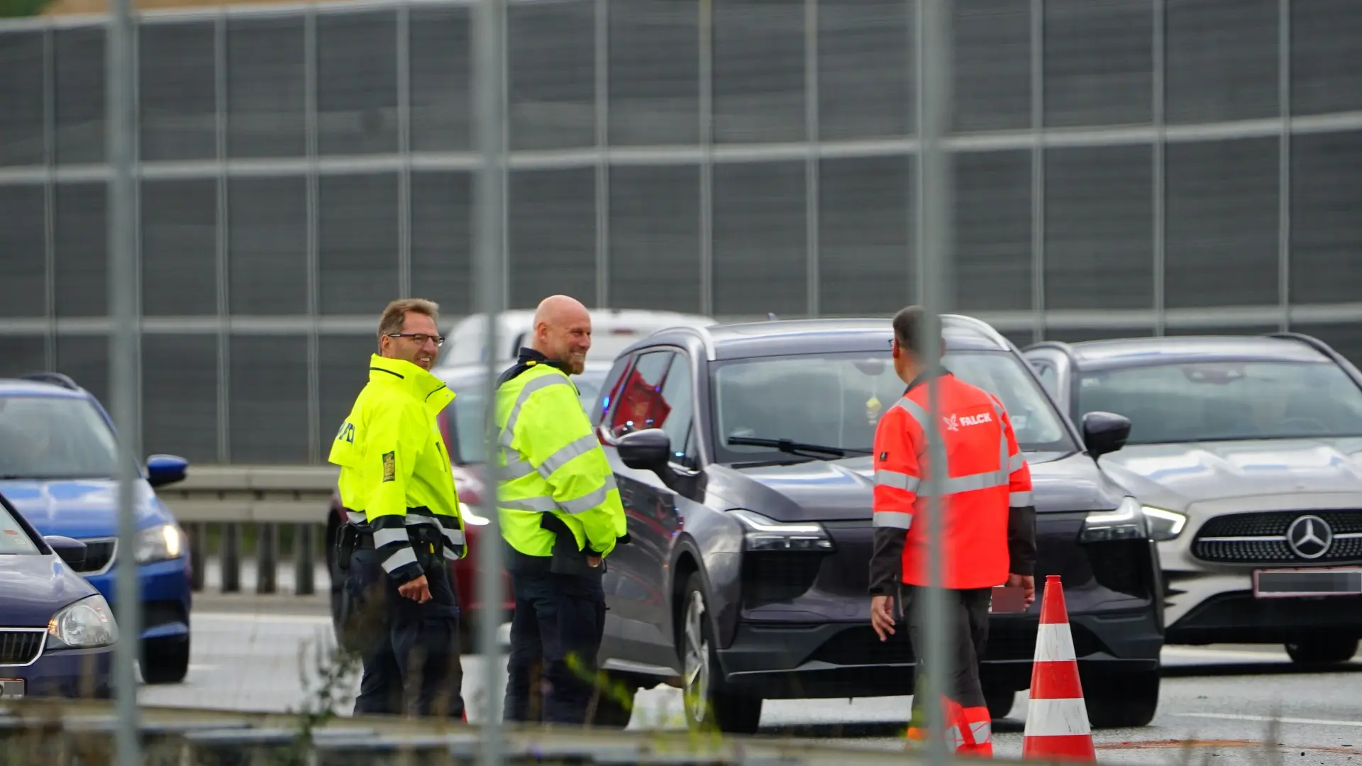 Ambulancer rykker ud til ulykke på motorvej