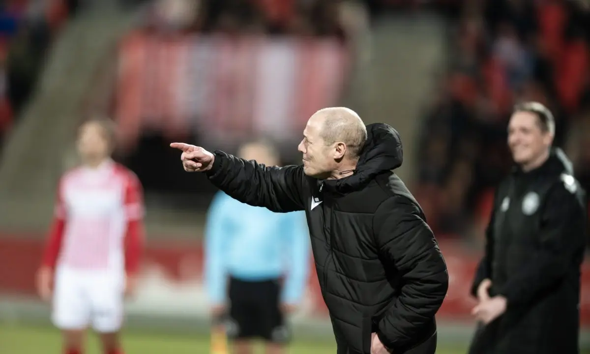 Førte tre gange mod bundhold: AaB smider sejren i overtiden