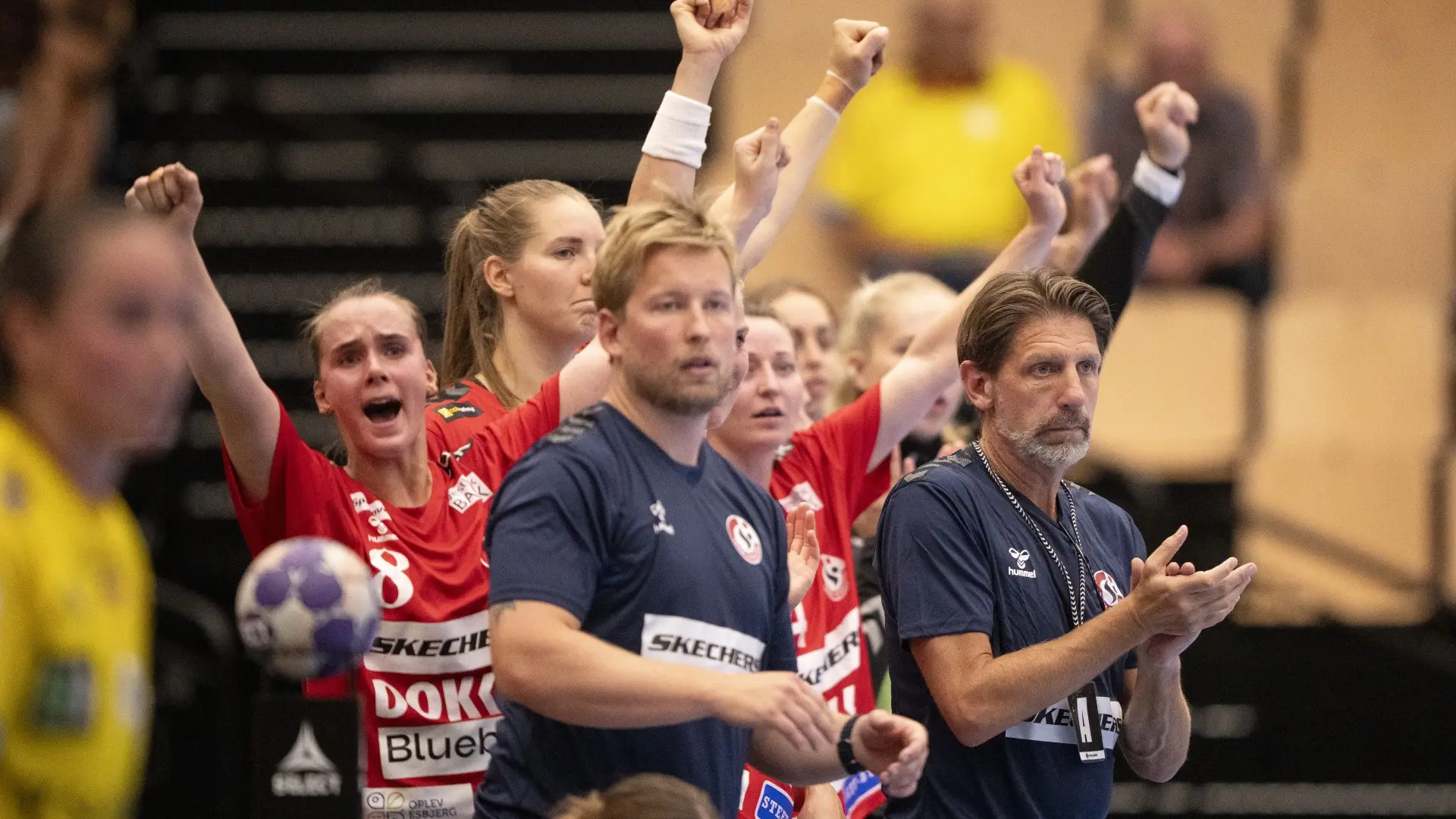 Team Esbjerg var faretruende tæt på sensationelt exit: Sikrede sejren i sidste sekund