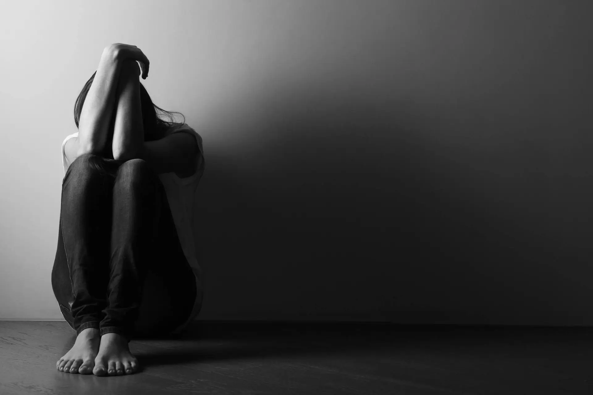 Flere end 5.000 unge venter på behandling for angst og depression - Din Avis