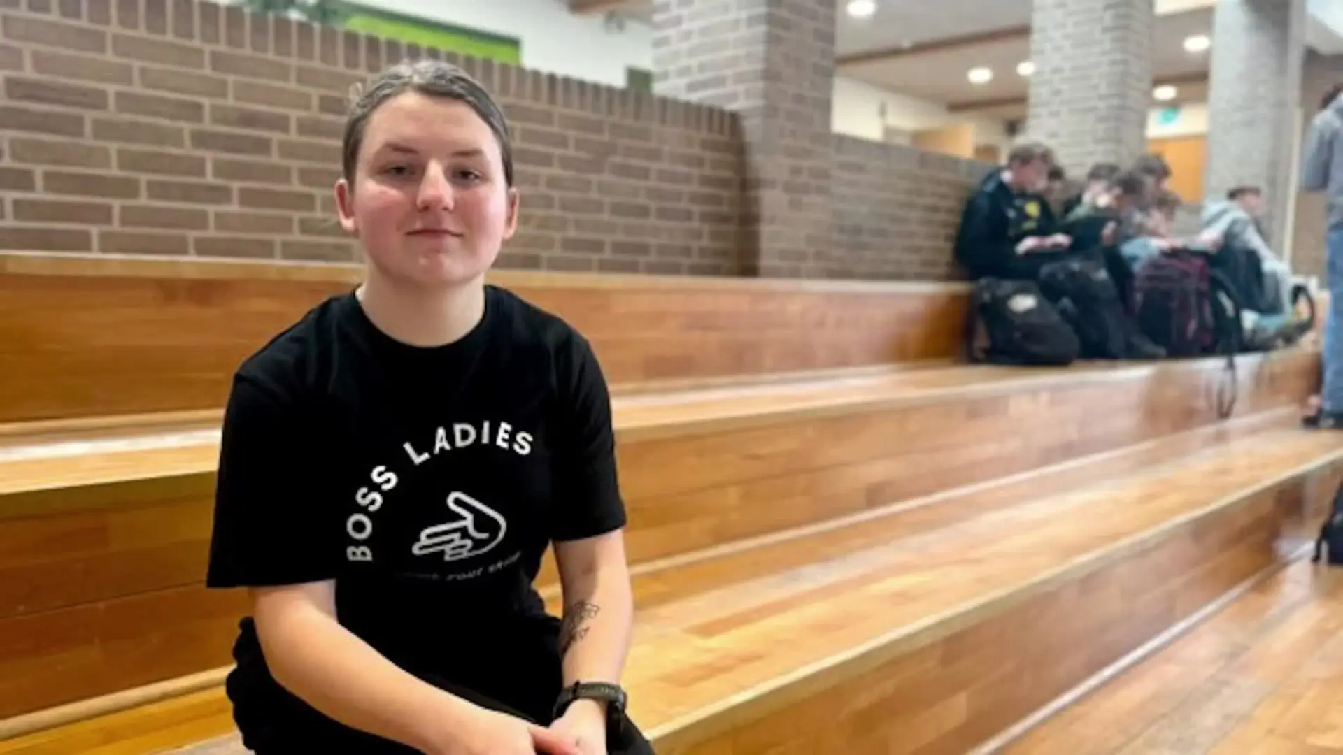 Hun skulle klæde om på handicaptoilet og i mændenes omklædning