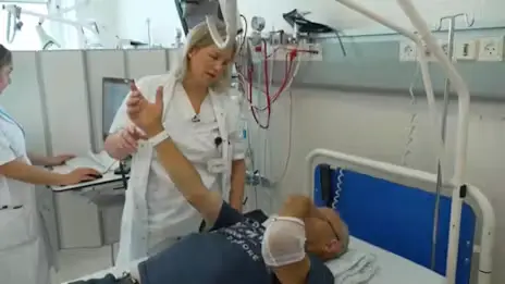 Speciallæger rykker tættere på patienter - TV 2