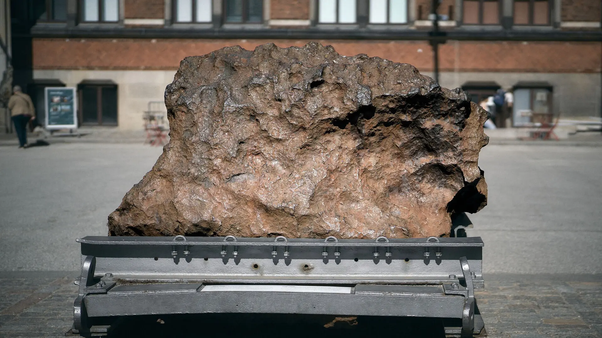 Meteorit i København skal tilbage til Grønland