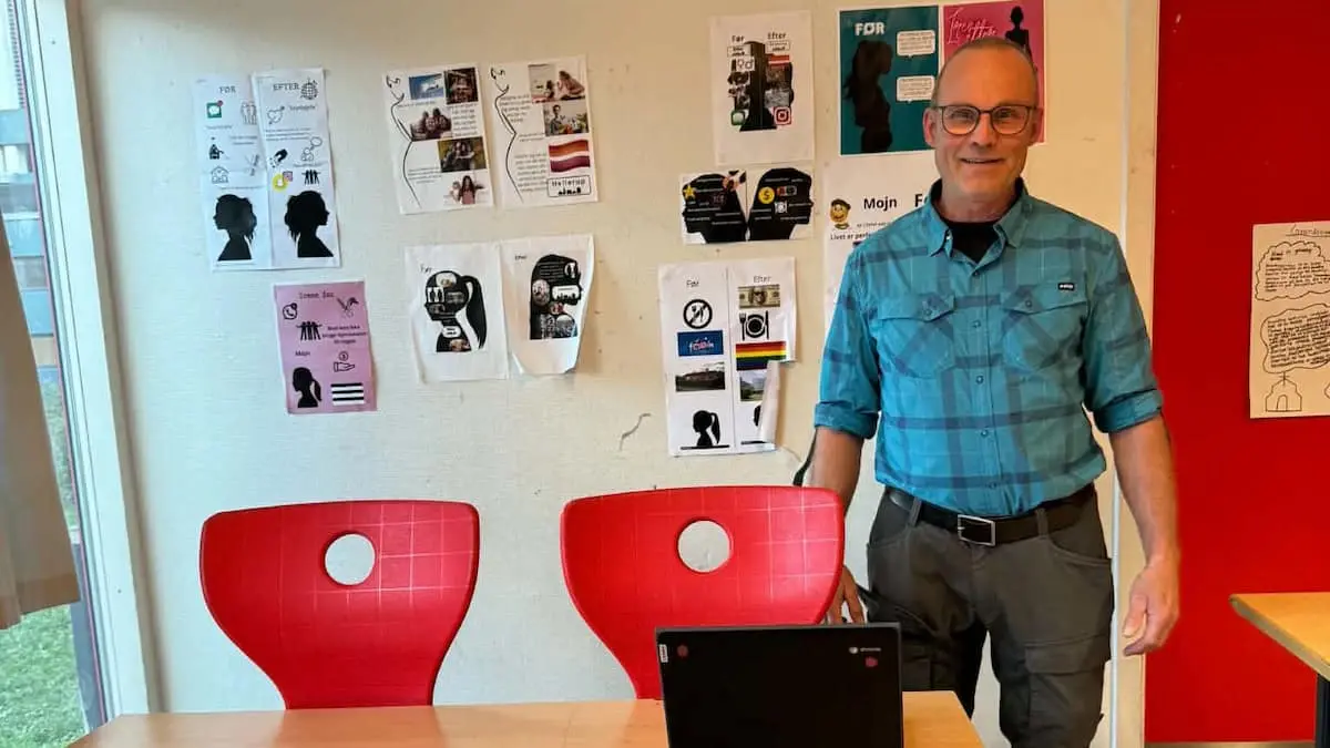 Finn drømmer om spejle bagerst i klassen for at stoppe spil og online-shopping