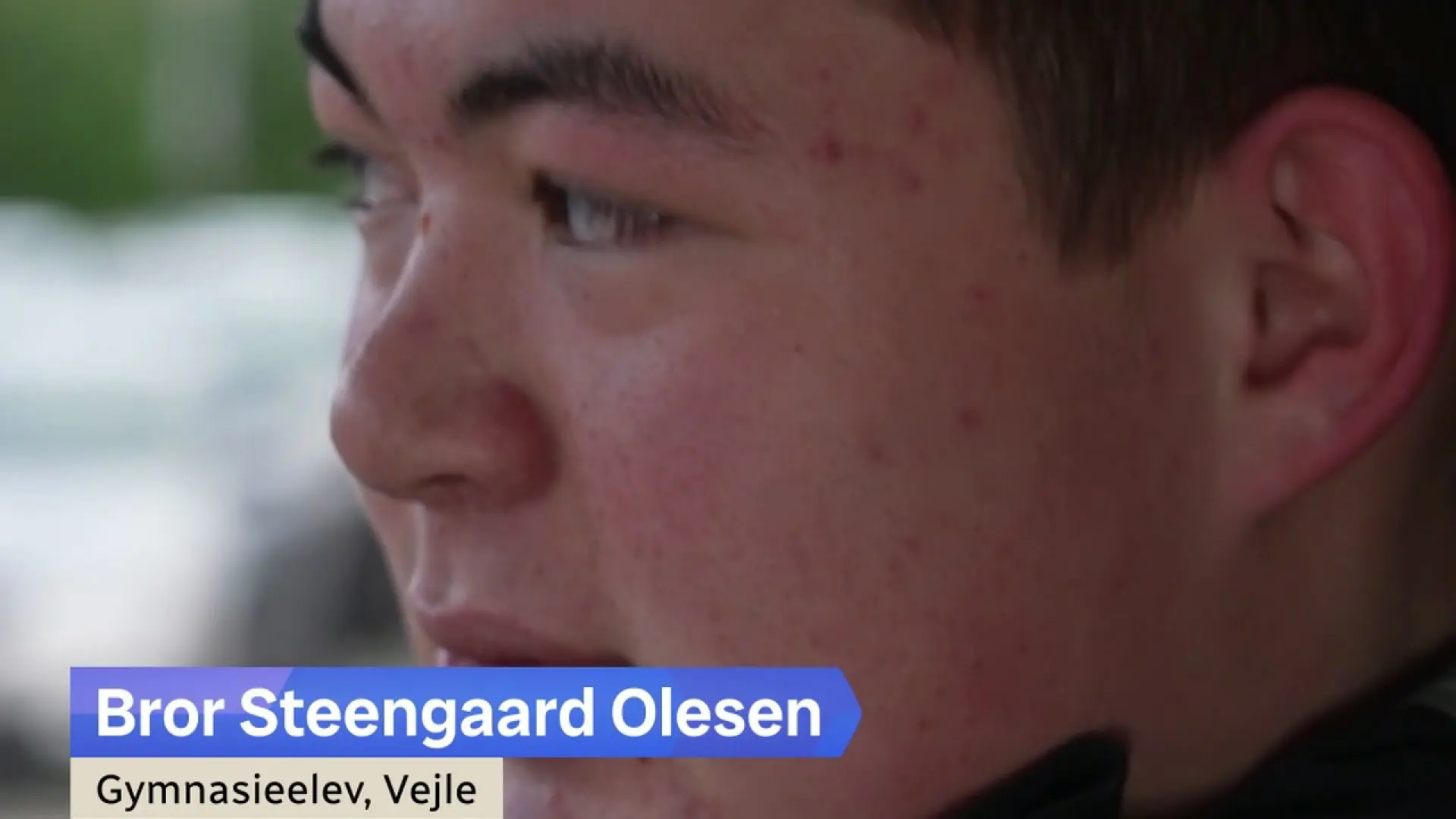 Skal cykelhjelmen tvinges på? Det siger de unge