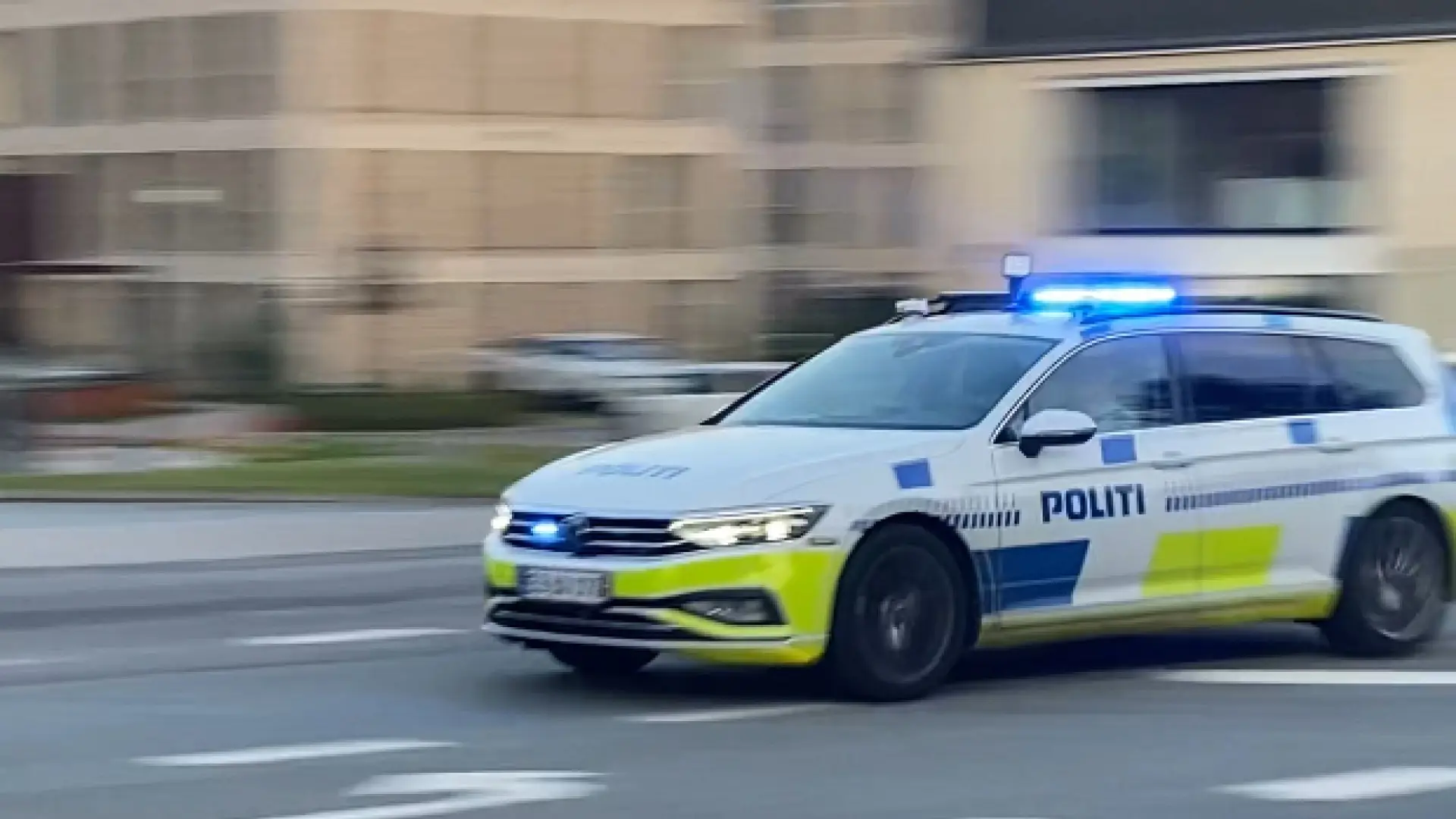 Spritbilist flyttede bil 10 meter ved voldsom kollision