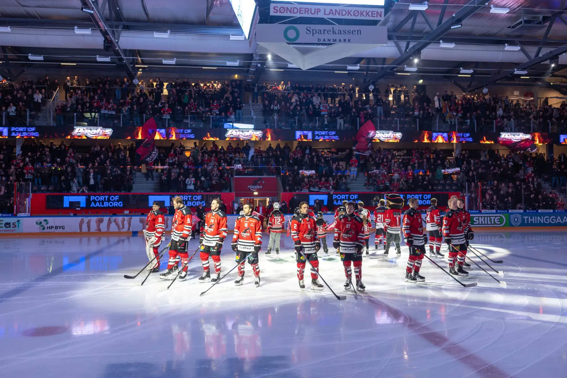Aalborg Pirates inviterer til julefrokost: Her er der mere end julemad på menuen