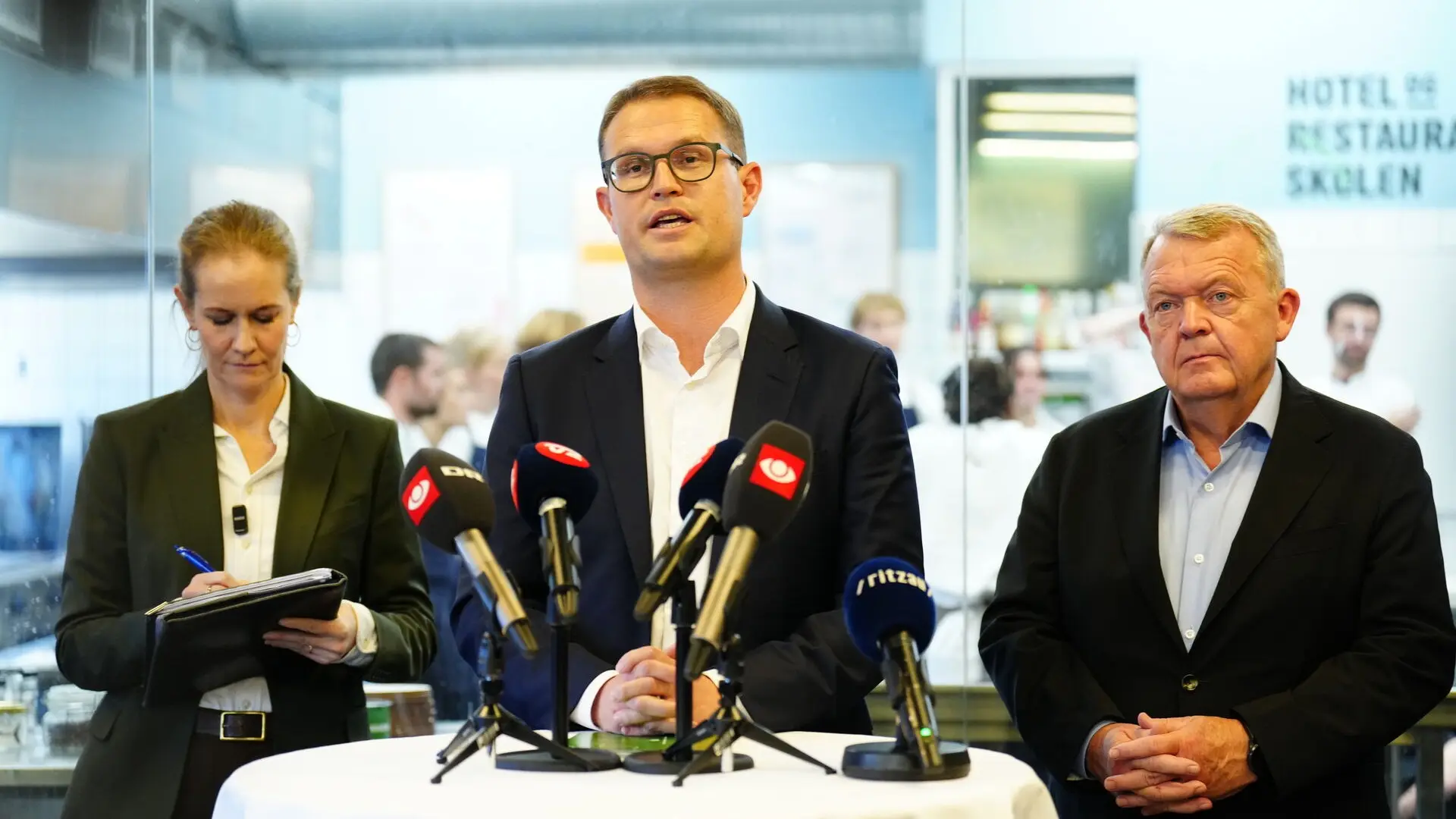 Syv parter skal forsøge at nå til enighed om fremtidens griseproduktion