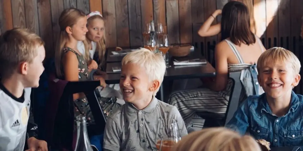 Nu kan du sende børnene på gourmetrestaurant i Aarhus (2026)