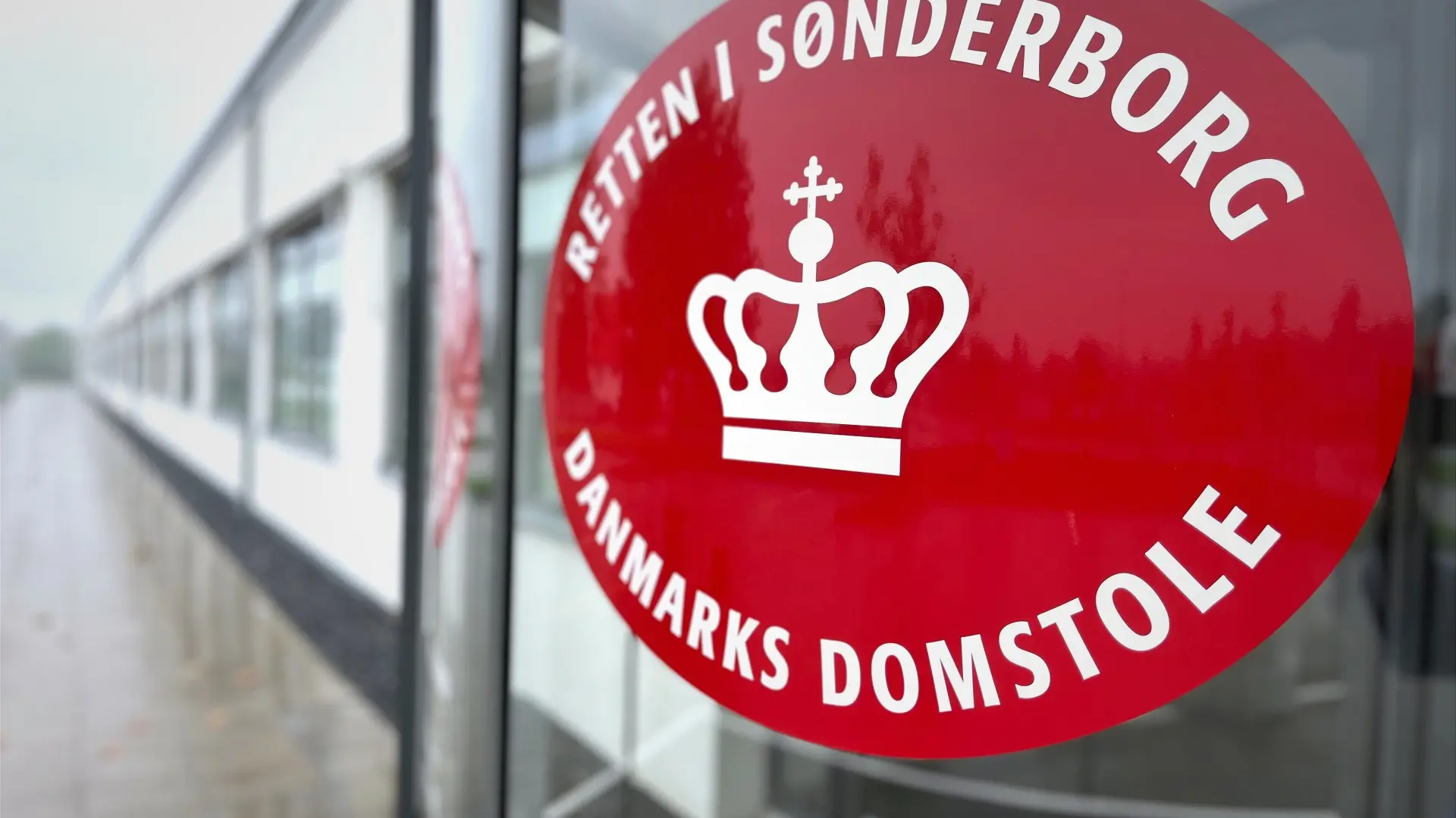 Retssag begynder i dag: 37-årig tiltalt for grov vold og voldtægt