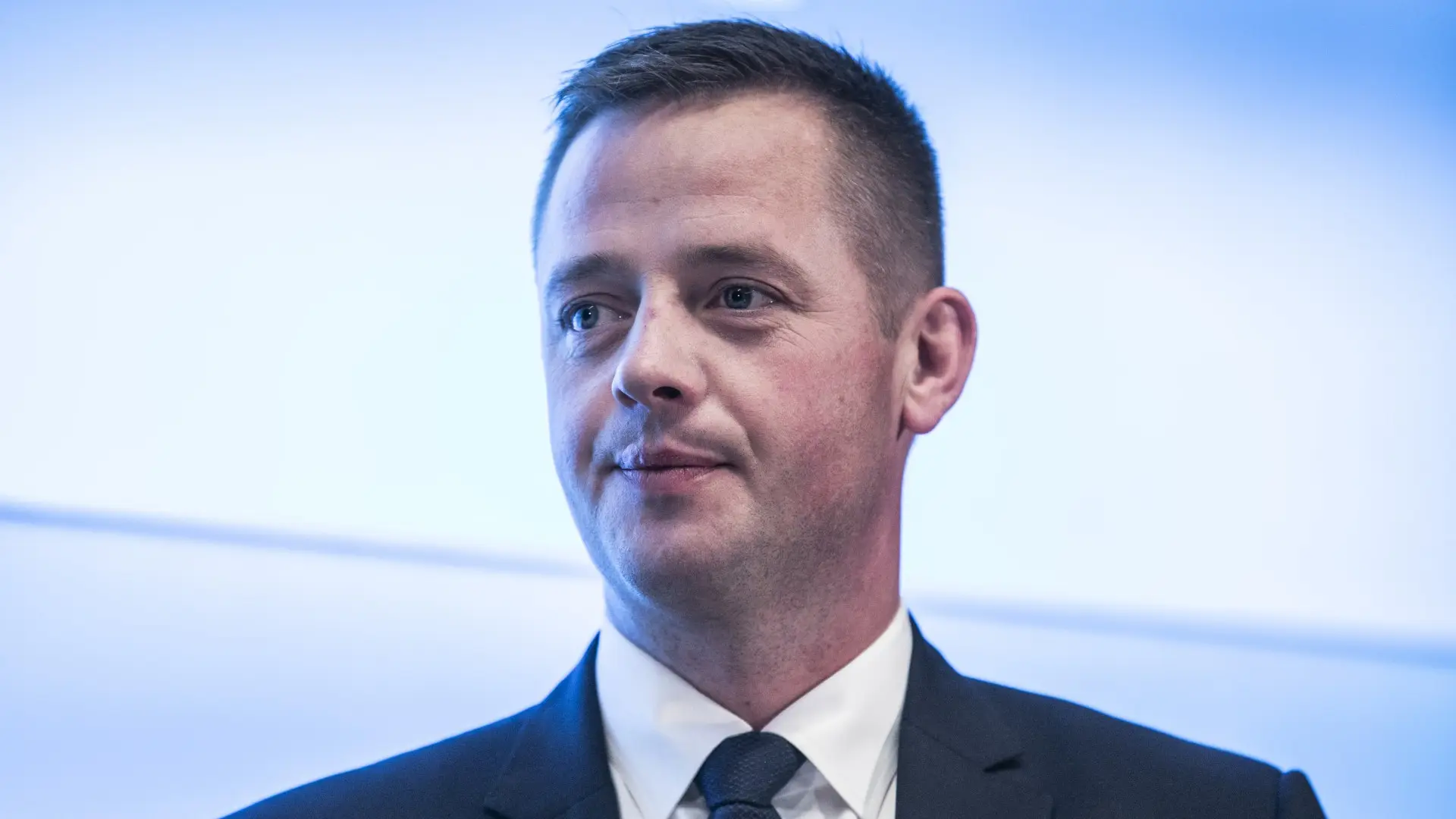 Minister afviser at gøre cykelhjem lovpligtigt
