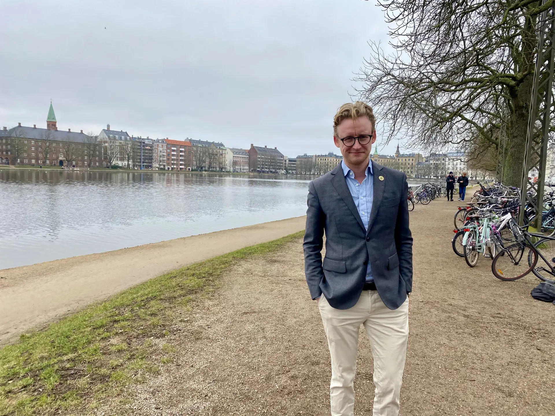 Efter Mette Frederiksens kødopslag: Nu kommer Emil med vigtig opfordring