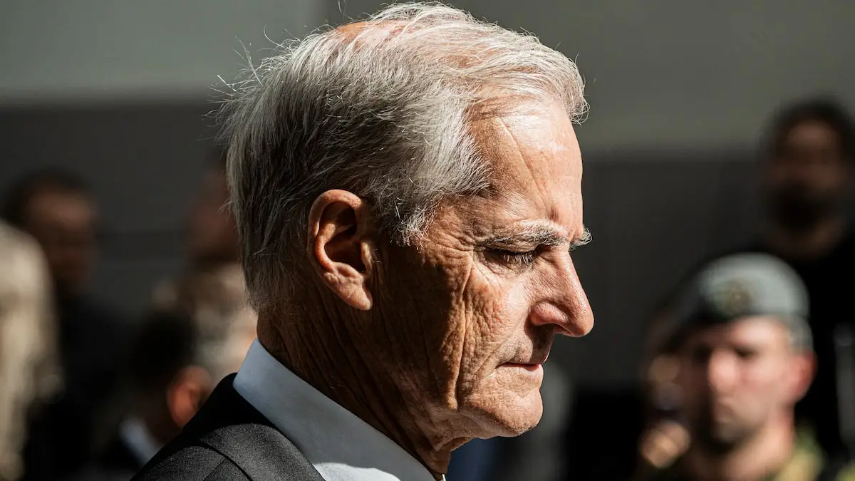 Norges statsminister skal stå skoleret i høring efter Epstein-afsløringer