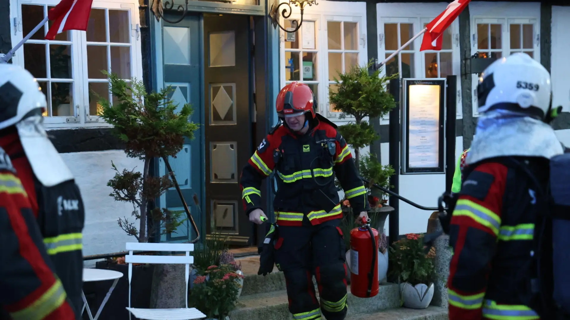 Gæster på kro evakueret under skorstensbrand