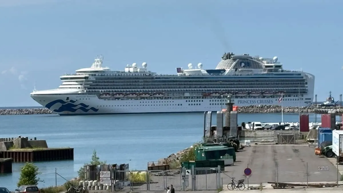 Bornholm mangler strøm til krydstogtskibe: 'Der er altså nogen, der har sovet i timen' | Indland | DR