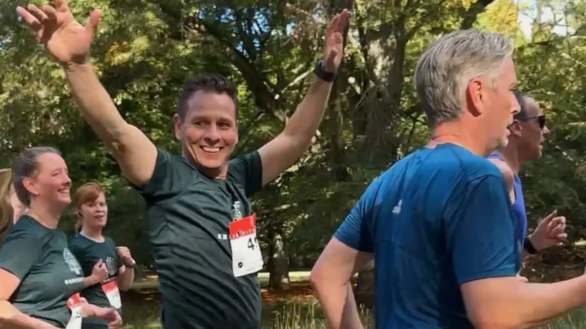Jacob fik ikke startnummer til halvmaraton: Nu undrer han sig over regel, der kan give tomme pladser