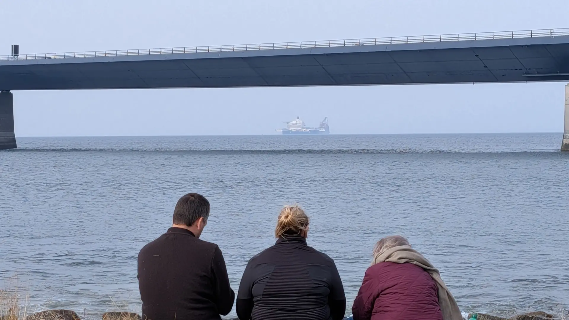 Tåge skjulte kæmpeskib i flere timer