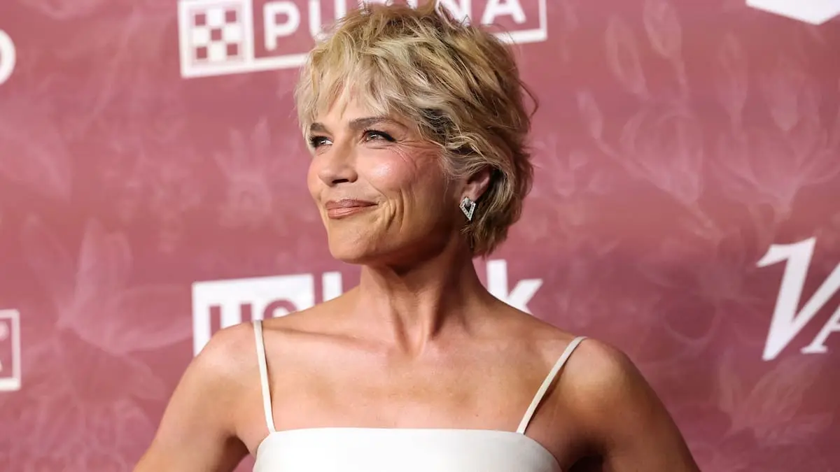 Skuespiller Selma Blair anholdt i sag om vold på fly