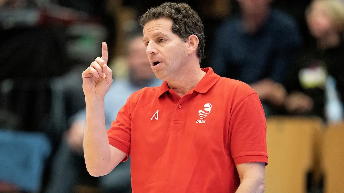 Basketballherrerne får gammel landstræner igen