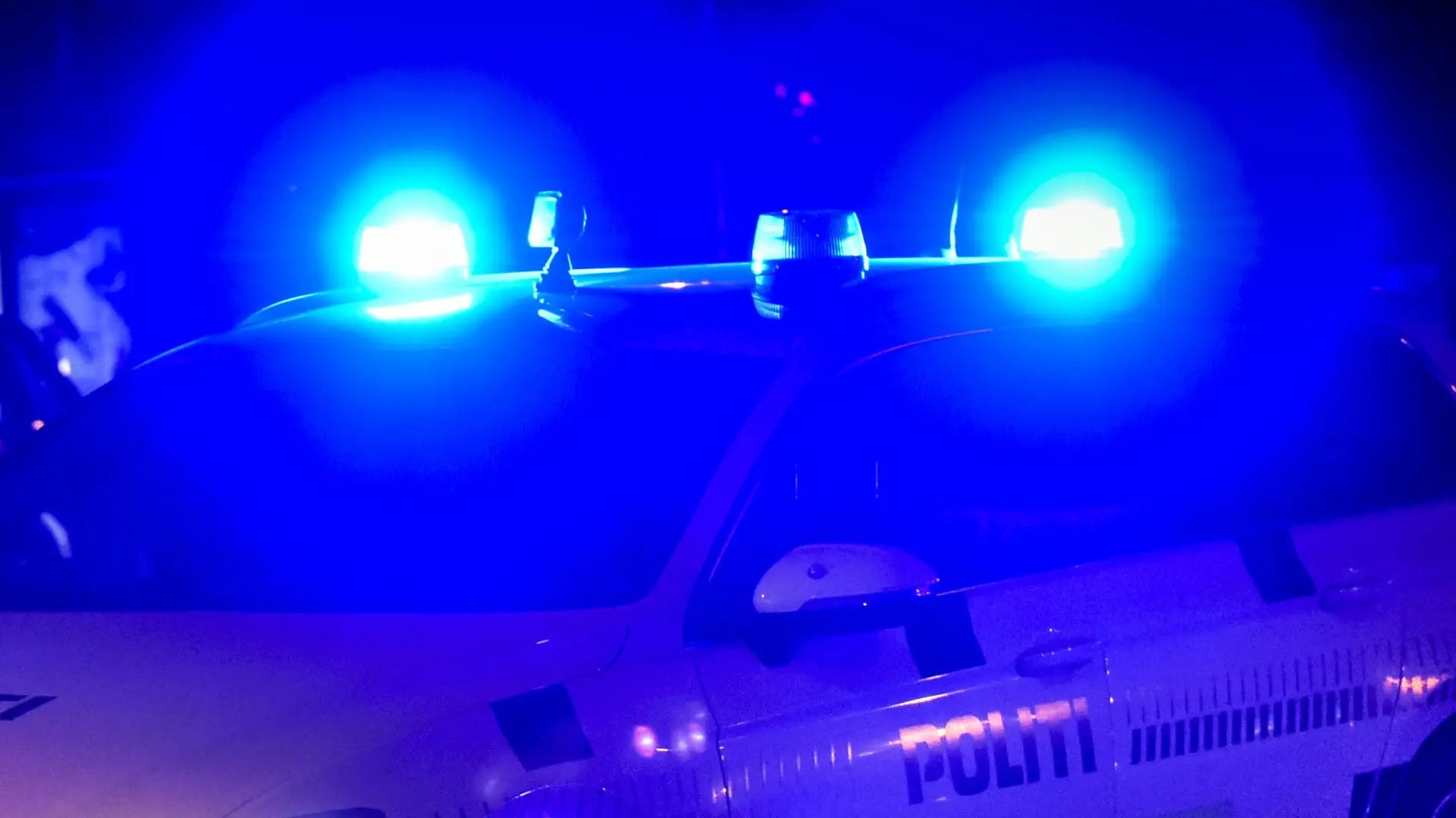 Havde en økse på sig og truede med at sprænge politistation i luften: Hærgede i flere byer