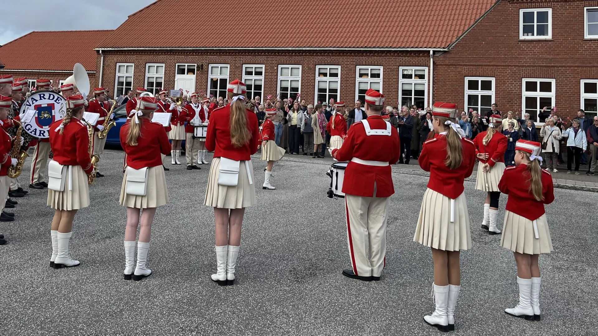 Kæmpe overraskelse i Årre