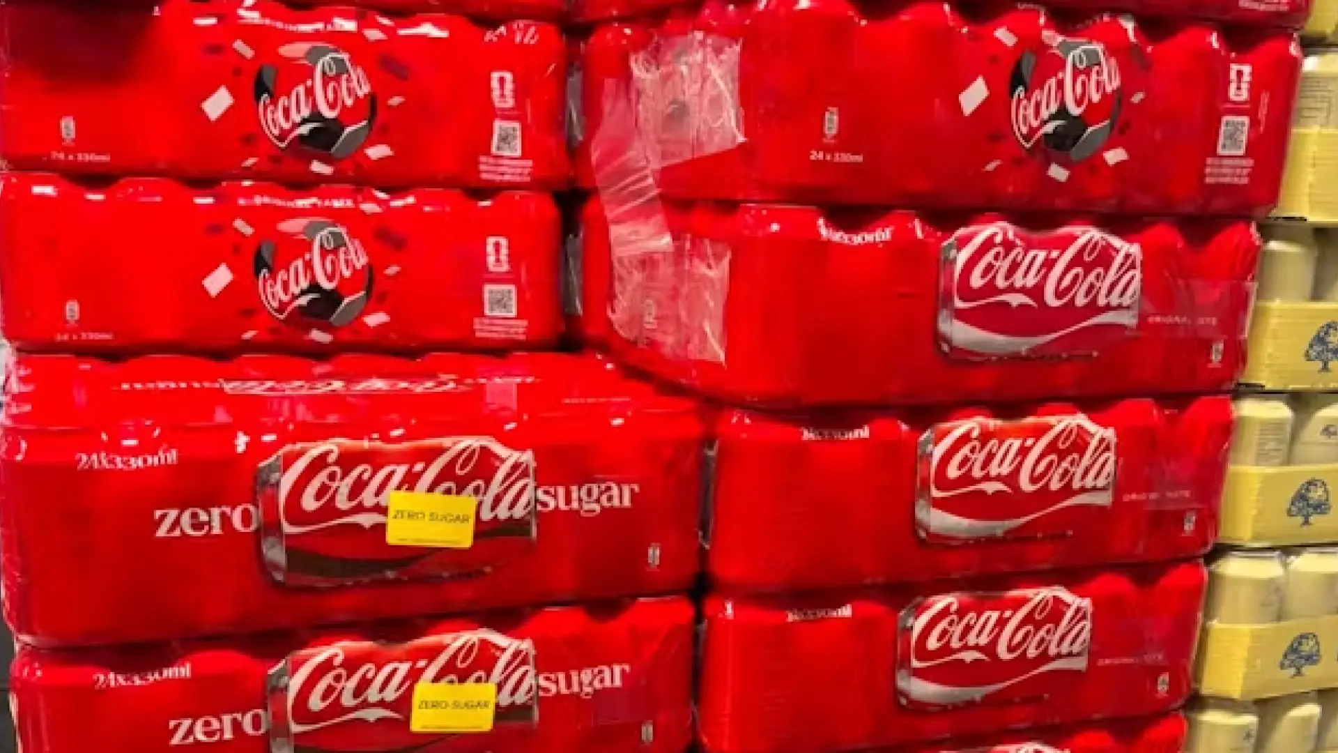 Købmænd advarer kunder efter Coca-Cola-ændring