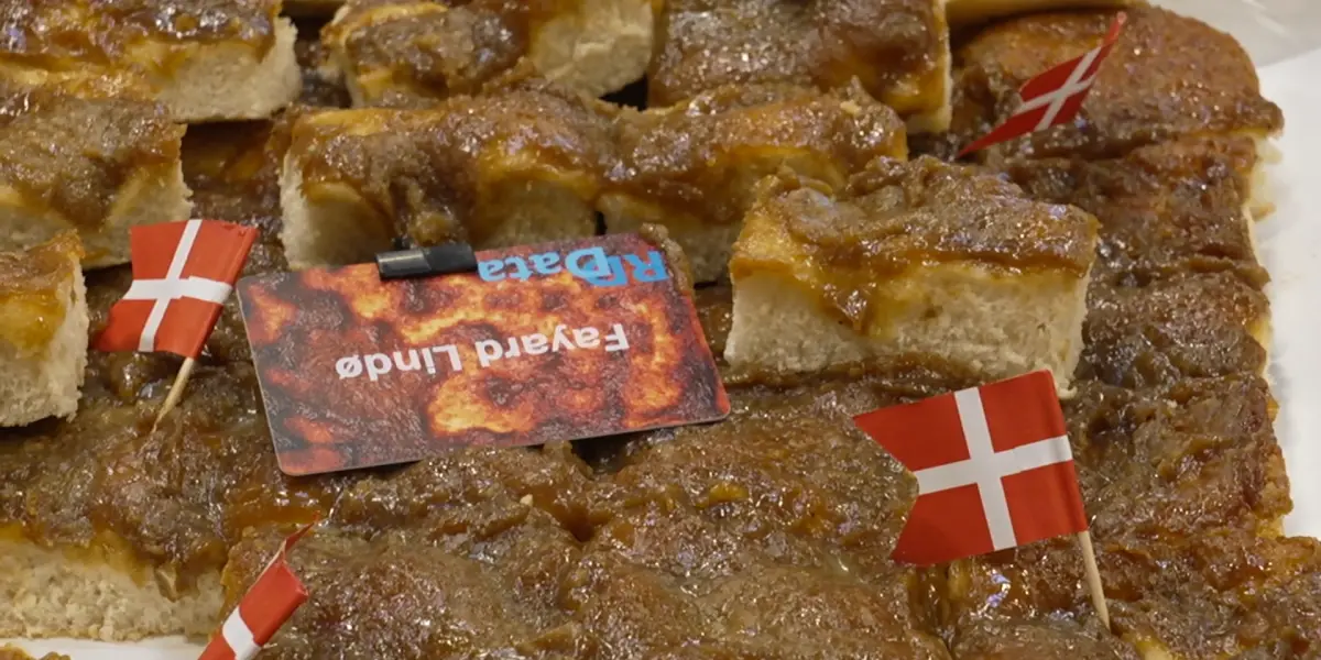 Kæmpe kø til gratis brunsviger