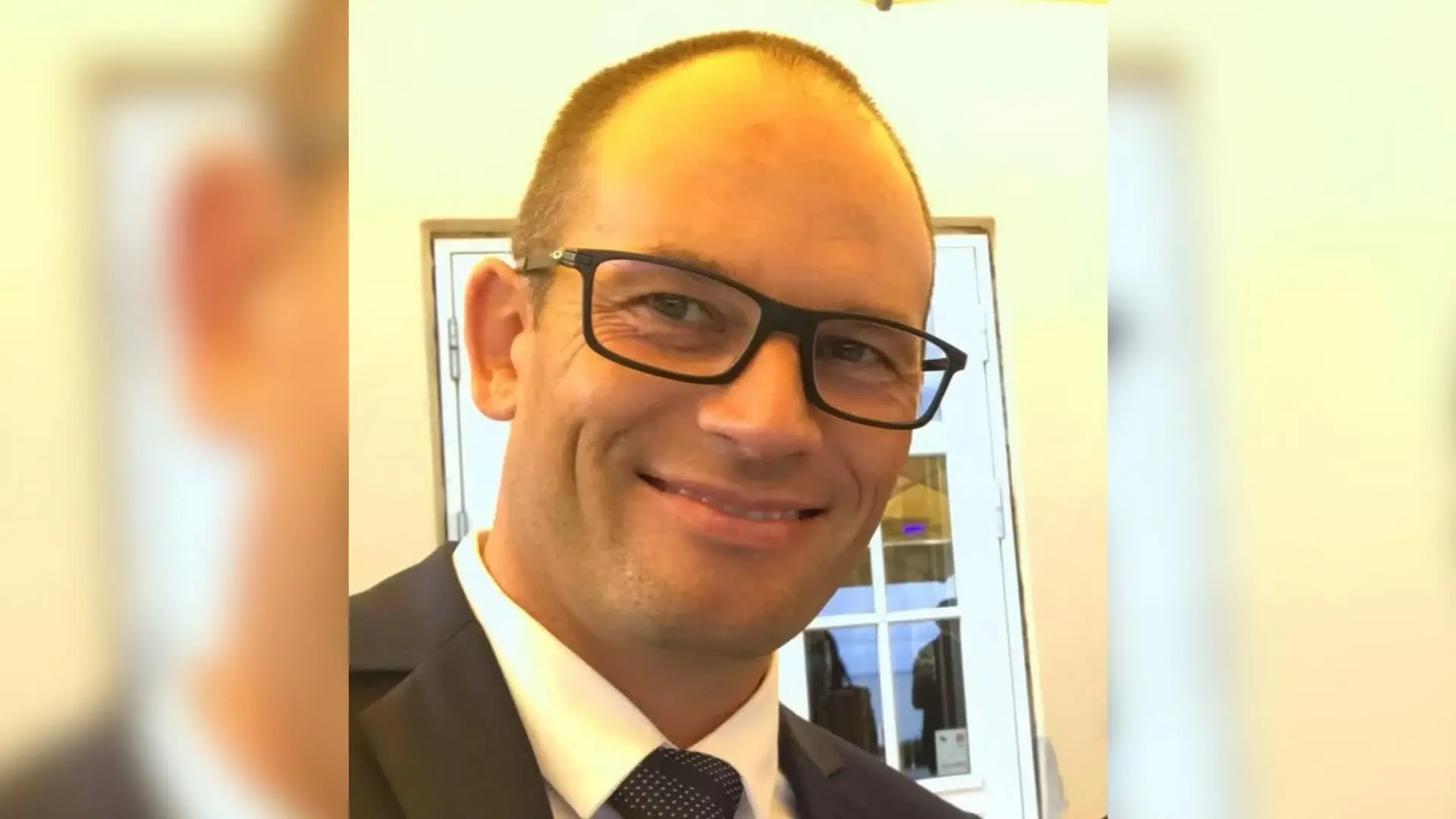 Klaus blev pludselig ramt af tre blodpropper i hjernen: - Jeg har jo bare været svineheldig