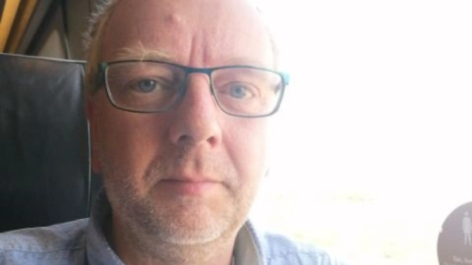 Pendlere om fejl på syv år gammel jernbane: - Hvordan kan det ske?