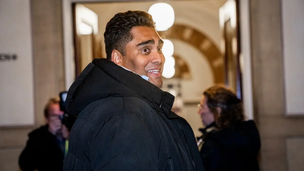 Sikandar Siddique smidt ud af Borgerrepræsentationen