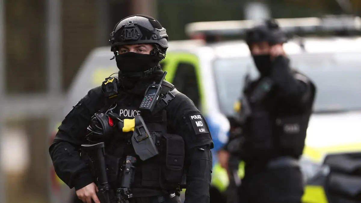 Anholdte mistænkt for terrorplaner i Storbritannien er alle britiske statsborgere