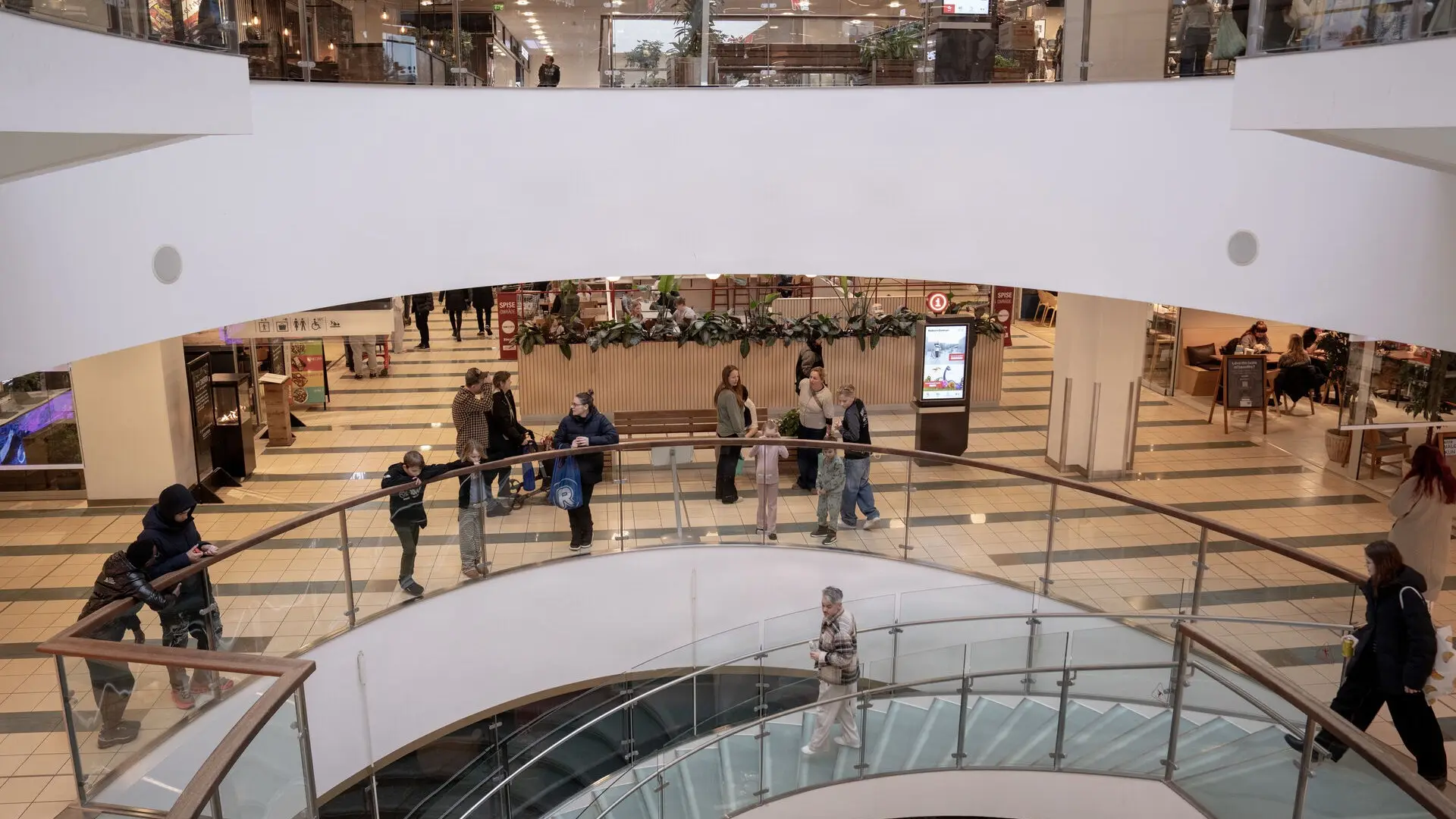 Største renovering nogensinde: Nu åbner Salling i Rødovre Centrum