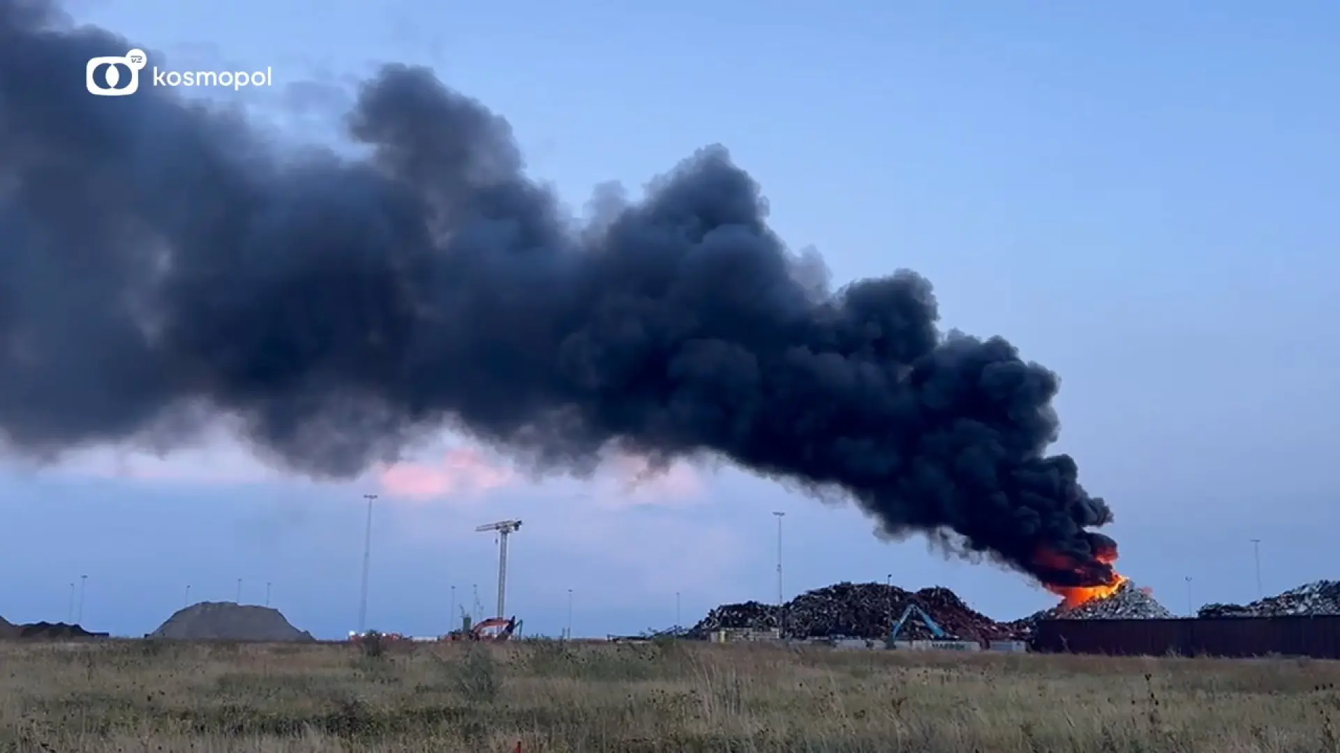 Større brand på havnen i Køge