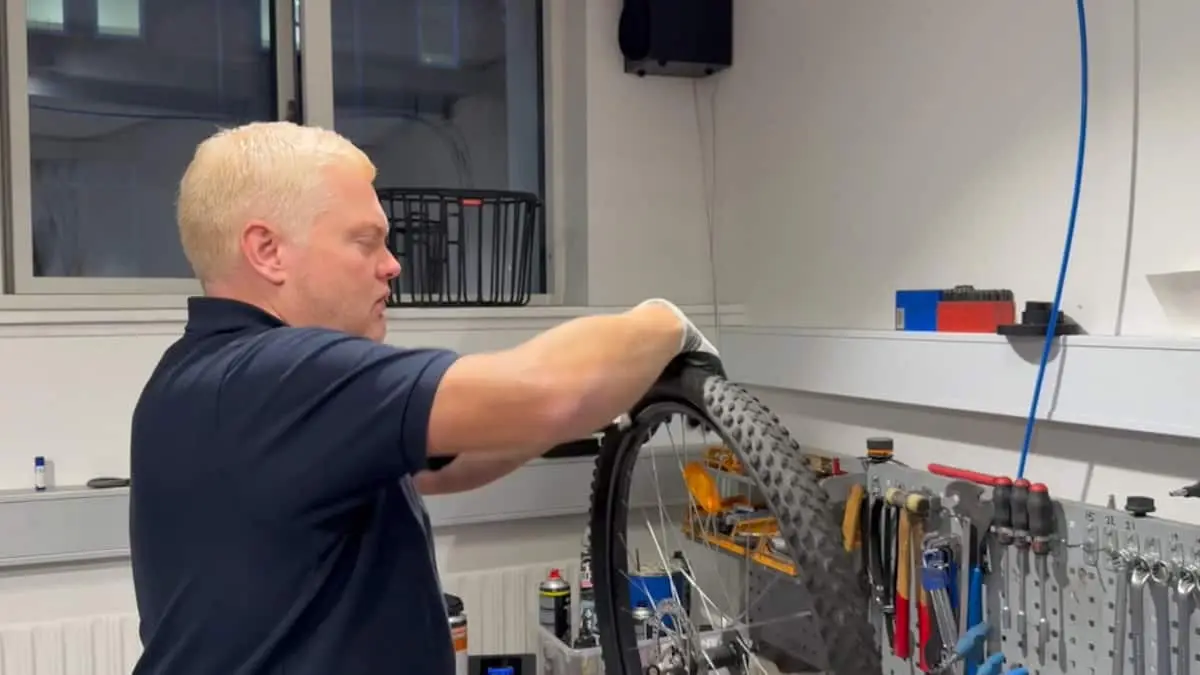 Vi er blevet dårlige til at lappe cyklen, og det er ved at blive et problem