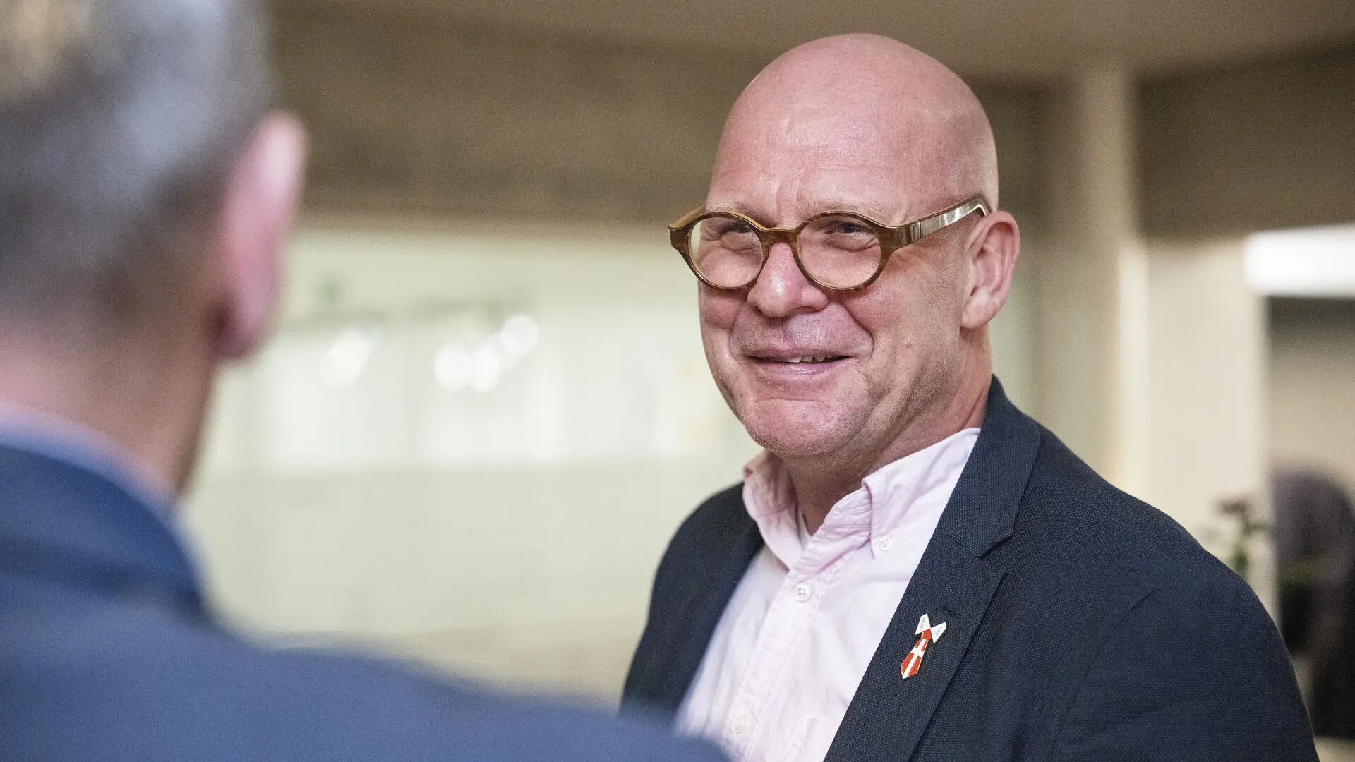 Eks-DF'er vil hive sit gamle parti i retten