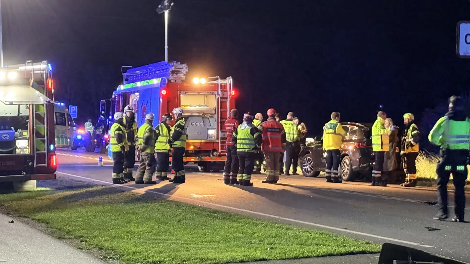 Flere tilskadekomne efter færdselsuheld: Mistænker vanvidskørsel