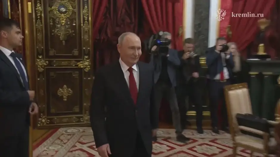 Putin mødes med USA-udsendinge: »Situationen er ikke simpel« - Jyllands-Posten