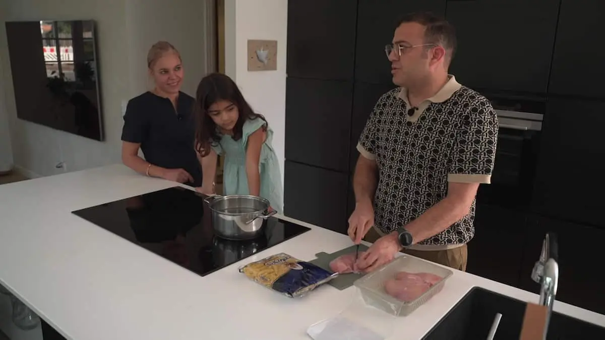 Saeid var næsten dansk statsborger. Nu er familien så utryg, at de overvejer at forlade Danmark
