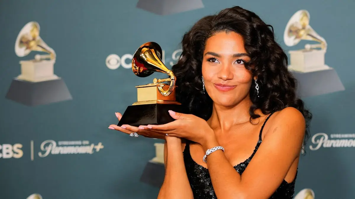 Kan du høre ligheden? Olivia Dean-hit anklages for at låne for meget fra soulklassiker