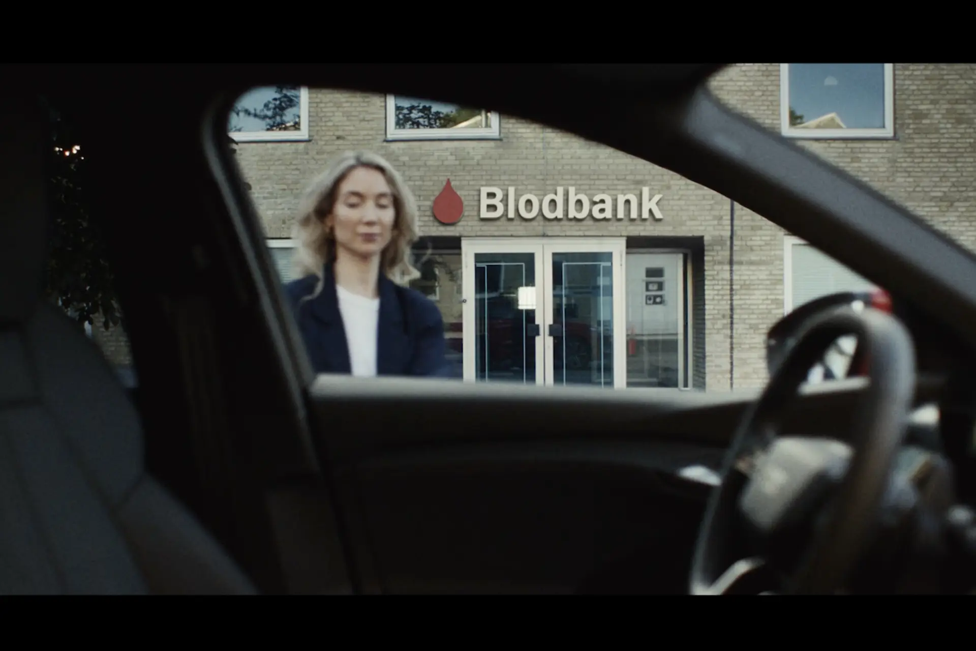 Nye skilte skal vise danskerne vej til nærmeste bank. Blodbank - Din Avis