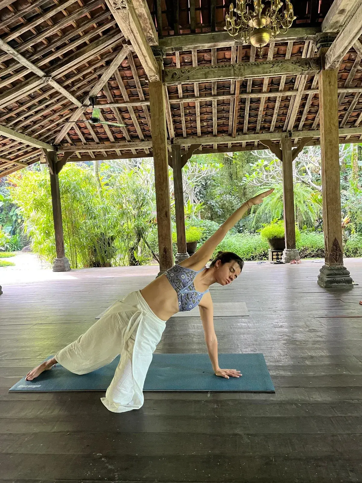 KreAndo Yoga & Meditation for busy minds image