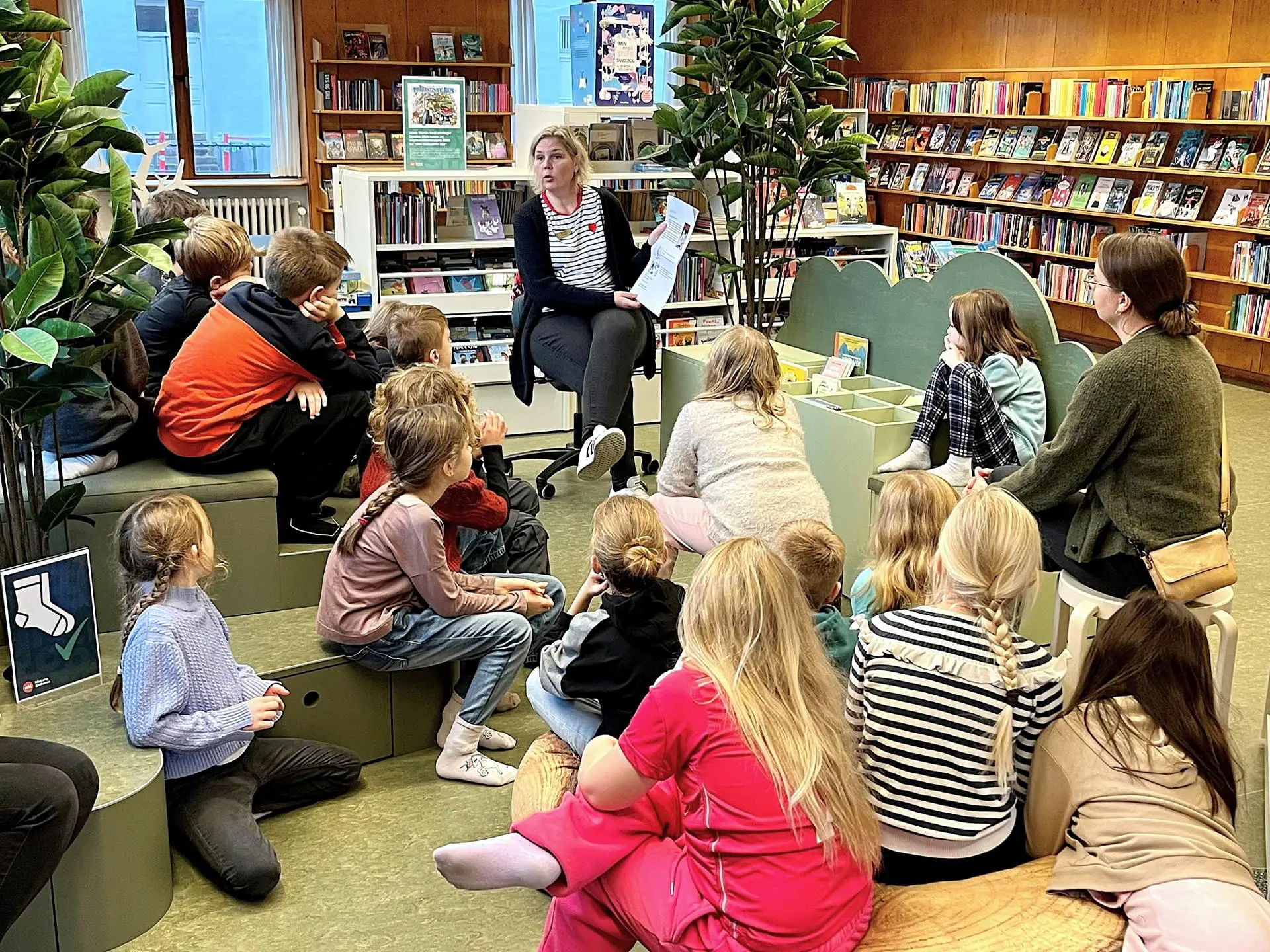Morgengry: Højtlæsning for børn