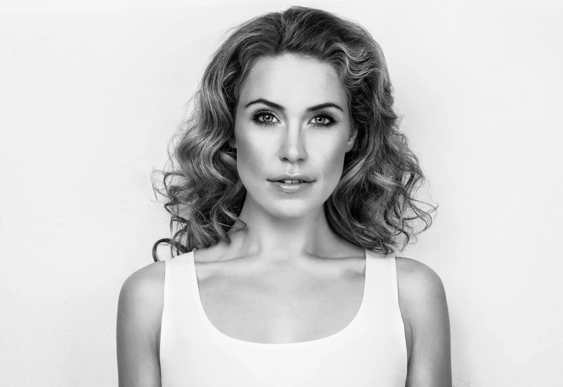 Anna David